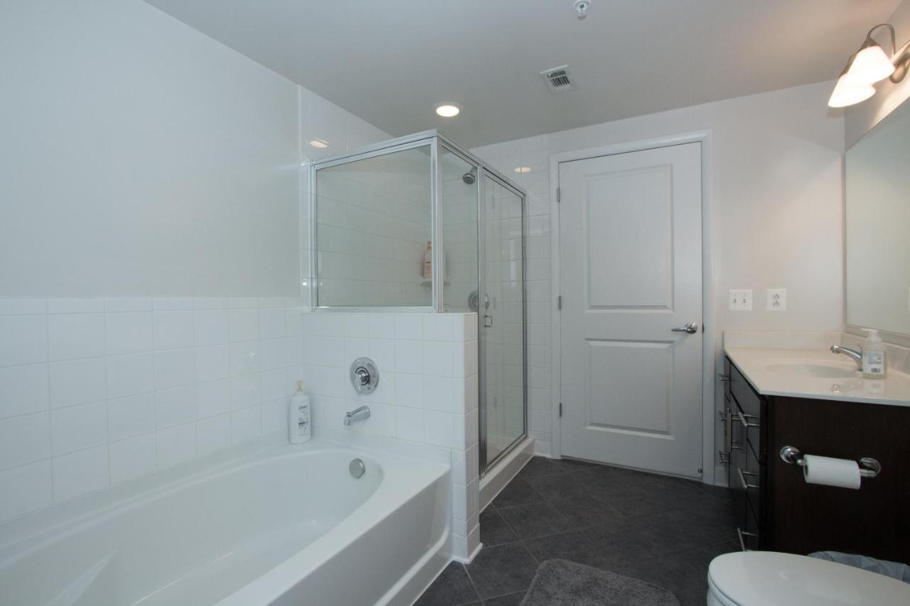 Pentagon City Luxury Apartment Arlington Exterior foto